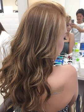 ネクスト 池袋(NEXT) 【外国人風メッシュ】ハイライト&ローライト★【NEXT池袋】