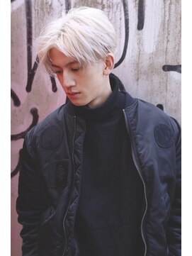 ネス(ness) [RIMMA]ホワイトカラー/センターパート/ネープレス/ツーブロック