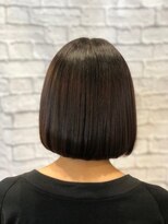 ミーティア バイ クアトロ(Meteor By QUATRO)&nbsp;ショートボブ