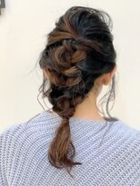 カール 鶴川店(K:R) 大人ルーズな編み込みアレンジ