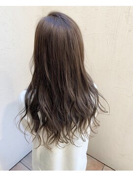 レガロ(REGALO) 【リアルサロンワーク】ハイライト×ミルクティーベージュ
