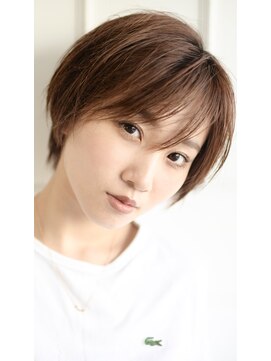 スペックホルダー(Spec Holder) 襟足丸みショートくびれショート骨格矯正ショート束感ショート8