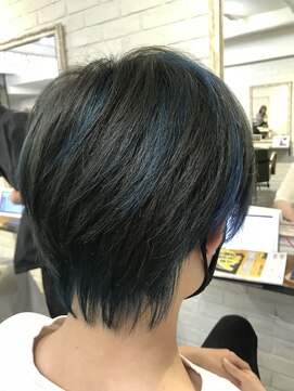 リコ 池袋東口店(Liko) オーシャンブルーハイライト