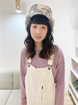 シーナ(scena) 個性派ワンレンミディアムヘア