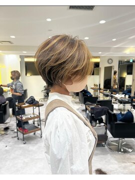 バンプ ギンザ(BUMP GINZA) 40代/50代/絶壁解消・前下がり・ショートボブ【浅野】