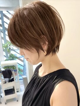 ラフ 新宿(Laff) 似合わせカット20代30代40代50代くびれショート丸みショートボブ