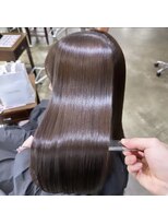 サロンドミルク 原宿(salon de MiLK)&nbsp;【原宿、表参道、明治神宮前】髪質改善と艶カラー