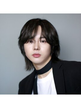 アドール(ADOR) ボムギュ風中世ウルス