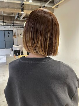 キャロルガーデンズ ボコカ 表参道(Carroll Gardens bococa) 【kacho】裾カラー　ボブ