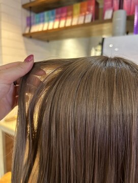 シーン 池袋(scene.) scene.【池袋西口1b出口徒歩3分】beige color