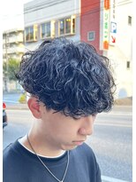 メンズギフト(men's GIFT) 王道の波巻きパーマで柔らかく動く韓国風マッシュ