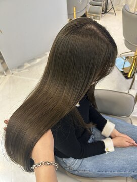 ミラ(MIRA) オリーブベージュ/オリーブグレージュ／ブリーチ無しカラー