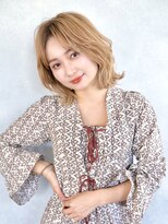 ヘイリー(HAILEY)&nbsp;くびれボブ×レイヤーボブ×ハイトーンボブ
