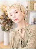 ホワイトブロンド/外国人風/ブリーチ/ハイトーン/小顔ショートg