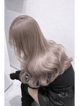 ノイ(neu) 【静岡エリア】ナチュラルブラウン×内巻きミディレイヤー