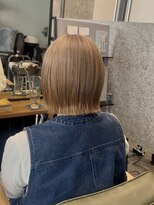 ジルヘアービカミ(Jill hair bikami)&nbsp;ベージュ×ボブ