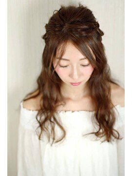 ロクサス (Roxas) 【Roxas】編み込みウェーブアレンジ