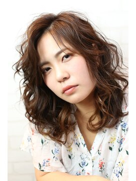 ヘアーデザイン ラボ プリモ(hair design labo Primo) ミディアム×ハードカール