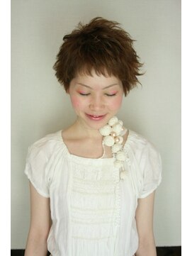 ルクール(LE COEUR) 大人フェミニンショート