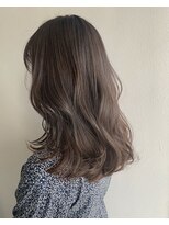ヌル ヘア デザイン(nullus hair desigh)&nbsp;グレージュカラー×顔周りレイヤー