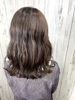 アンダーバーホワイト 南海難波店(_WHITE)&nbsp;イルミナカラー