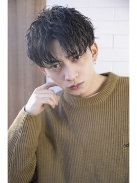 サングース(Sungoose) ☆グレーベージュダークアッシュショートマッシュ