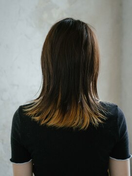 ヘアアンドリラクゼーション シャッセ(Hair&Relaxation SASE) グラデーションミディ