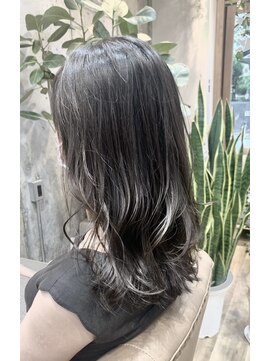 トット(tot.) アッシュ×低温デジパ×レイヤー　20代　30代　40代　50代