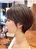 艶感丸みマッシュショート