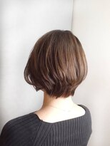 クラゲ(海月)&nbsp;大人の上品ショートボブ