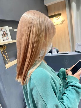 ラミエバイメルト 下北沢(lamie by melt) 毛利/ミディアム 20代 10代 ブリーチ ハイトーン ペールベージュ