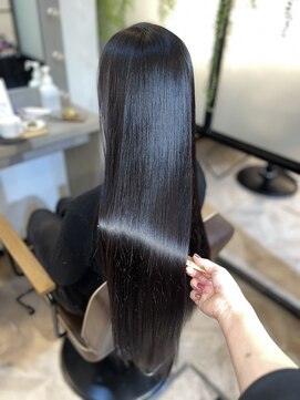 アールサロン アオヤマ(Rr SALON AOYAMA) 艶ロング