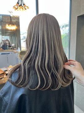 ロンドワン 三宮元町(Lond one) アウターカラー/逆インナーカラー/ブリーチカラー