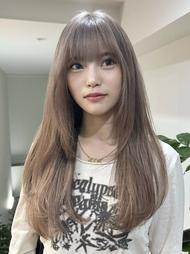 サンク 原宿 表参道(cinq) ミディアムレイヤーストレートロングウルフミルクティーベージュ