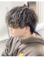 デュー 栄(DEW)&nbsp;【DEW】ツイストスパイラルパーマ/ブリーチ/ハイライト