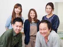 美容室 リスタイルフィフティーンプラス 交野店(Re Style15+)の雰囲気（気さくで優しいSTAFFがお出迎え☆何でもご相談ください!!）