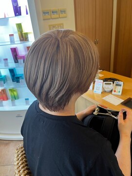 ヘアルーム フラット(HAIR ROOM flat) ミルクティーベージュ