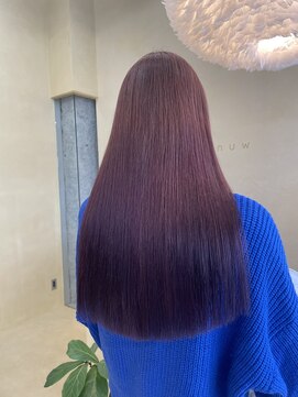 スニュウ(snuw) 【snuw mina】ワインレッドカラー/赤髪/ロングヘア