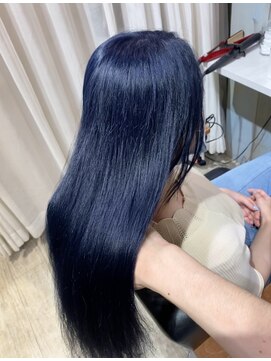 フリーラ 京都河原町三条店(freera) ネイビーブルー