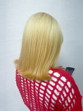 ミニム ヘアー(minim hair) 【minim×岩田】ブロンドカラー