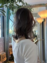 ルーヴェ(LOWE)&nbsp;【AYANO】8/ ミディアムヘア透明感たっぷりラベンダーアッシュ