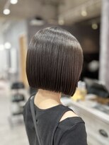 フォンド 津田沼(fond.)&nbsp;デザインカラー/レイヤーカット/ウェットヘア/オリーブベージュ