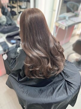 ユーフォリア エヌ 池袋サンシャイン通り店(Euphoria +n) ブリーチなしダブルカラー Milky beige