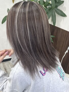 ベルヘアーデザイン 堺東(Belle hair Design) コントラストハイライトレイヤーカットイルミナカラー堺東白髪