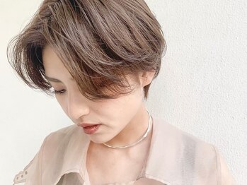 スーリール 荒戸店(Sourire)の写真/【大濠公園徒歩5分】ハイキャリアスタッフが多数在籍!イメチェンからメンテナンスまでお任せください♪