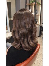 モナヘアー ピウ(mona hair piu)