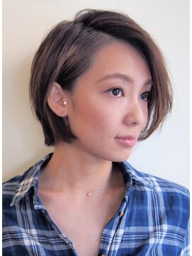 シーバイシー(CxC) 〈青井担当〉クールショート/ハイライトカラー