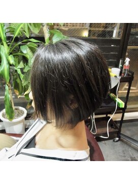 ネスト ヘアーデザイン(NEST hair design) 【NEST 札幌】前下がりショートボブ