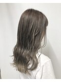 【GiseL】ミルクティーカラーグレージュハイライトブリーチ