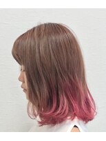 ヴェイスサロン(Vase Salon)&nbsp;刈り上げセンターパートクラゲヘアーオリーブグレー49